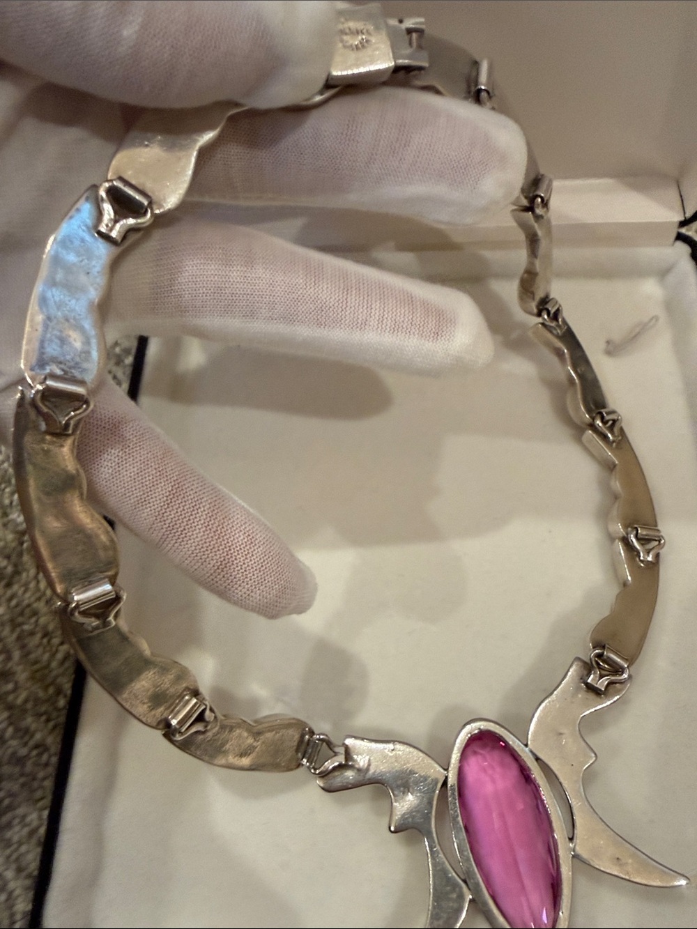 Taxco 216 grams Sterling Silver Scarab Necklace with Lab grown Pink Sapphire - Picture 3 of 7
